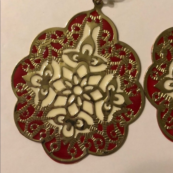 Dangling earrings - Picture 2 of 2